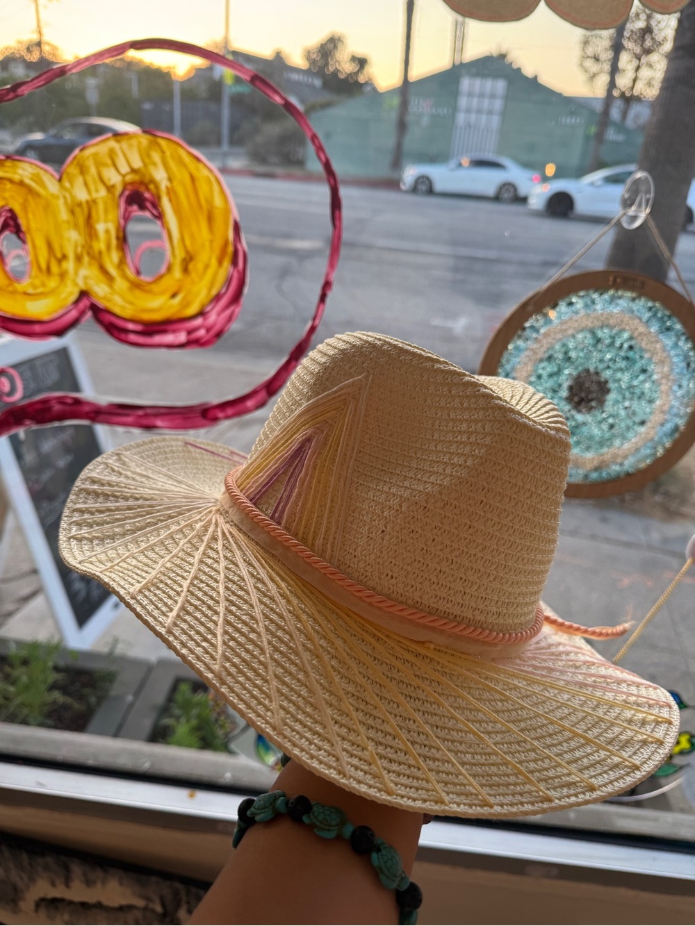 Women’s Cream Straw Sun Hat with Pink Trim